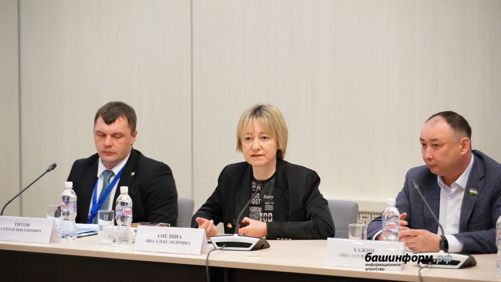 Олег Яровиков