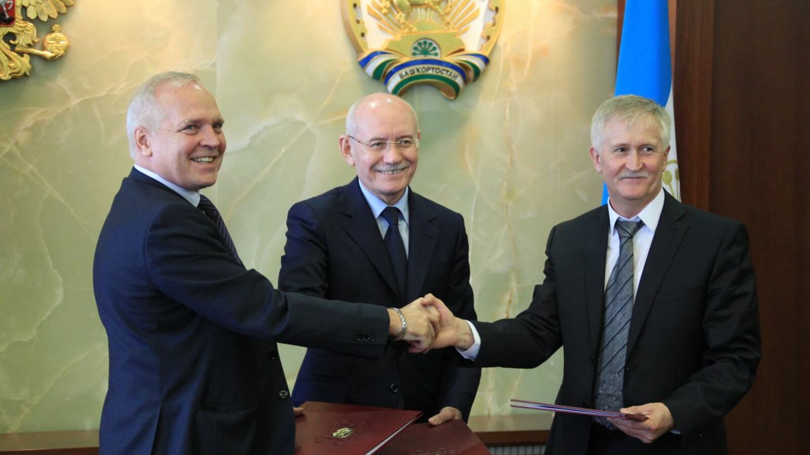 Олег Яровиков