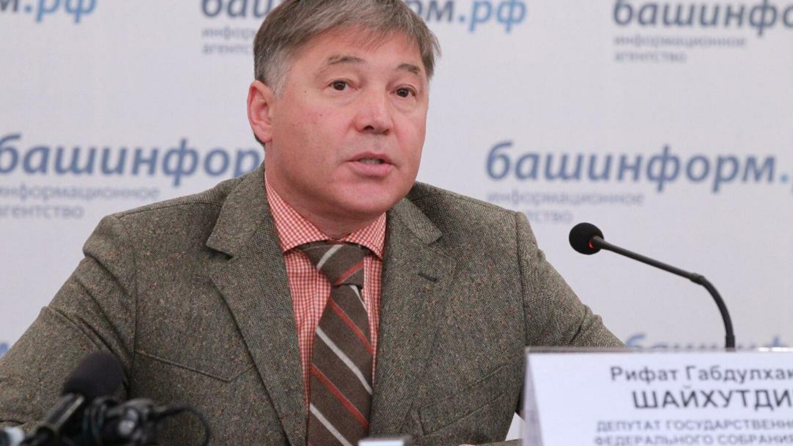 Олег Яровиков