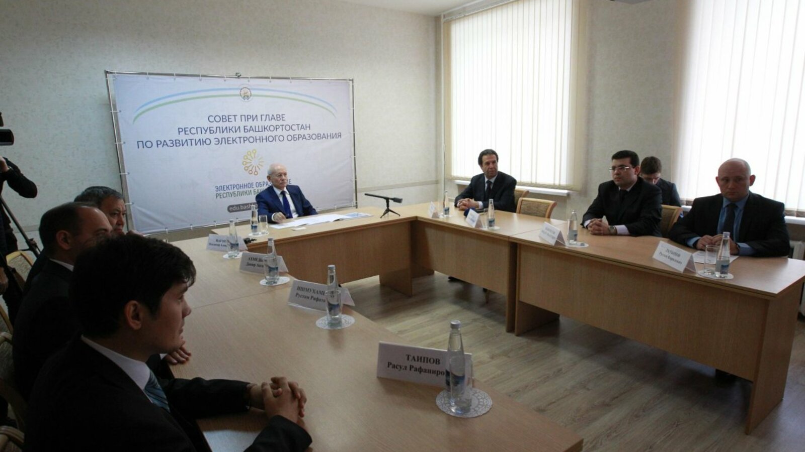 Олег Яровиков