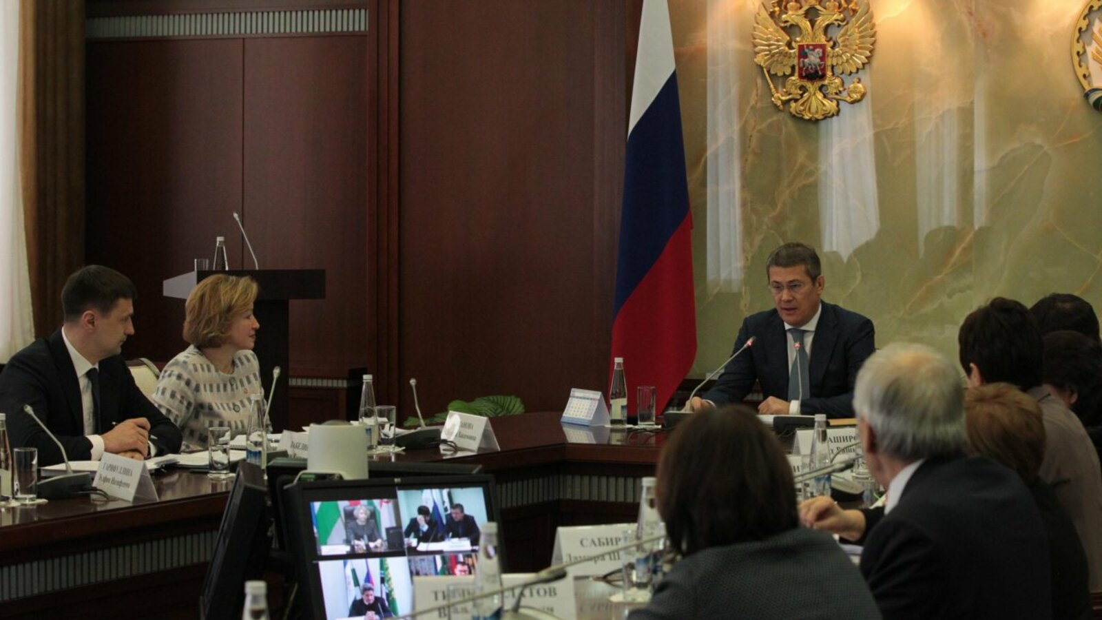 Олег Яровиков