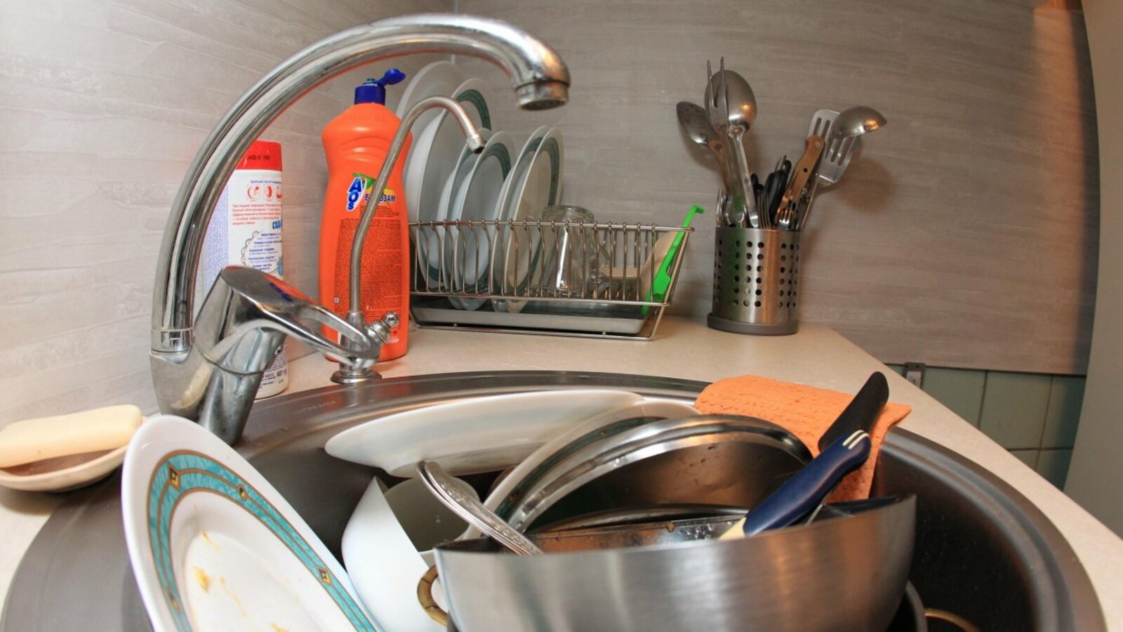 Олег Яровиков