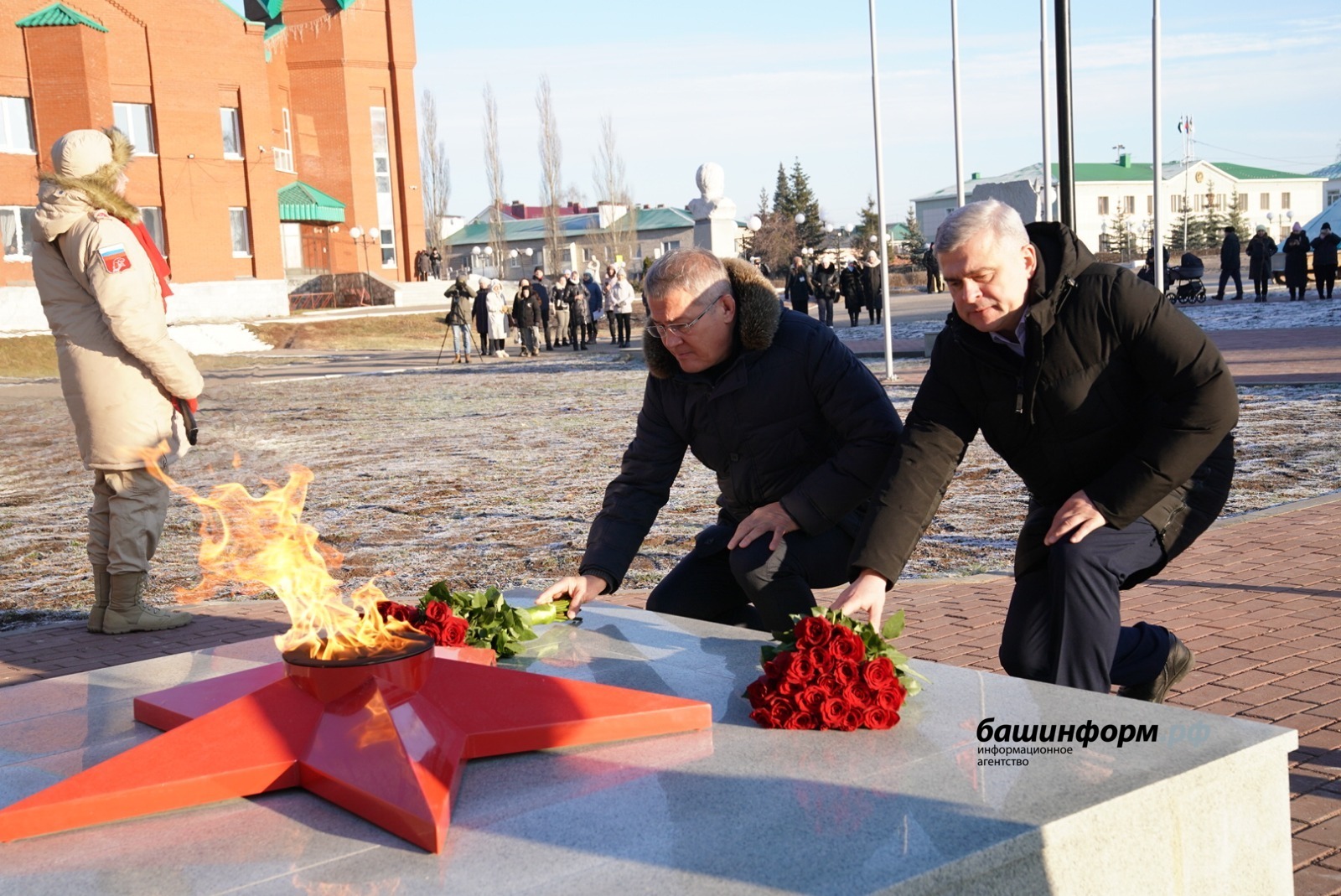 Олег Яровиков