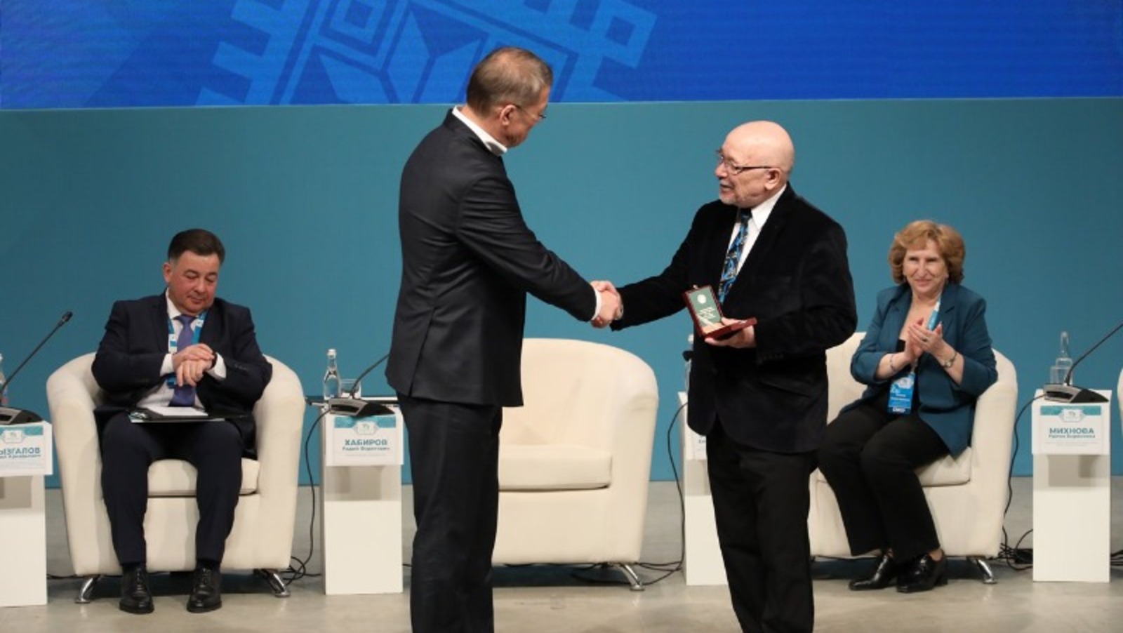 Валерий Шахов