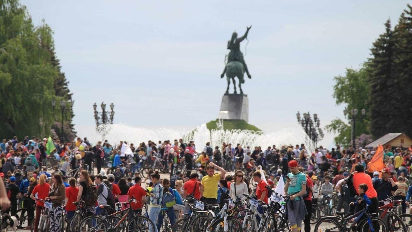 Олег Яровиков