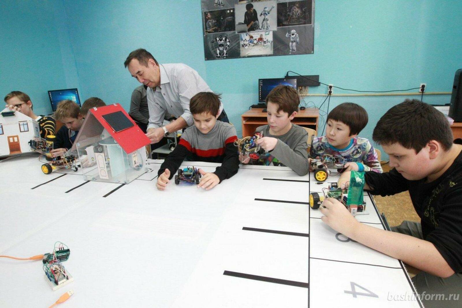 Олег Яровиков
