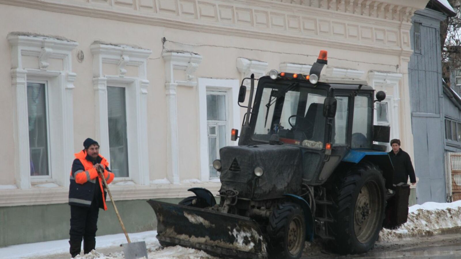 Олег Яровиков