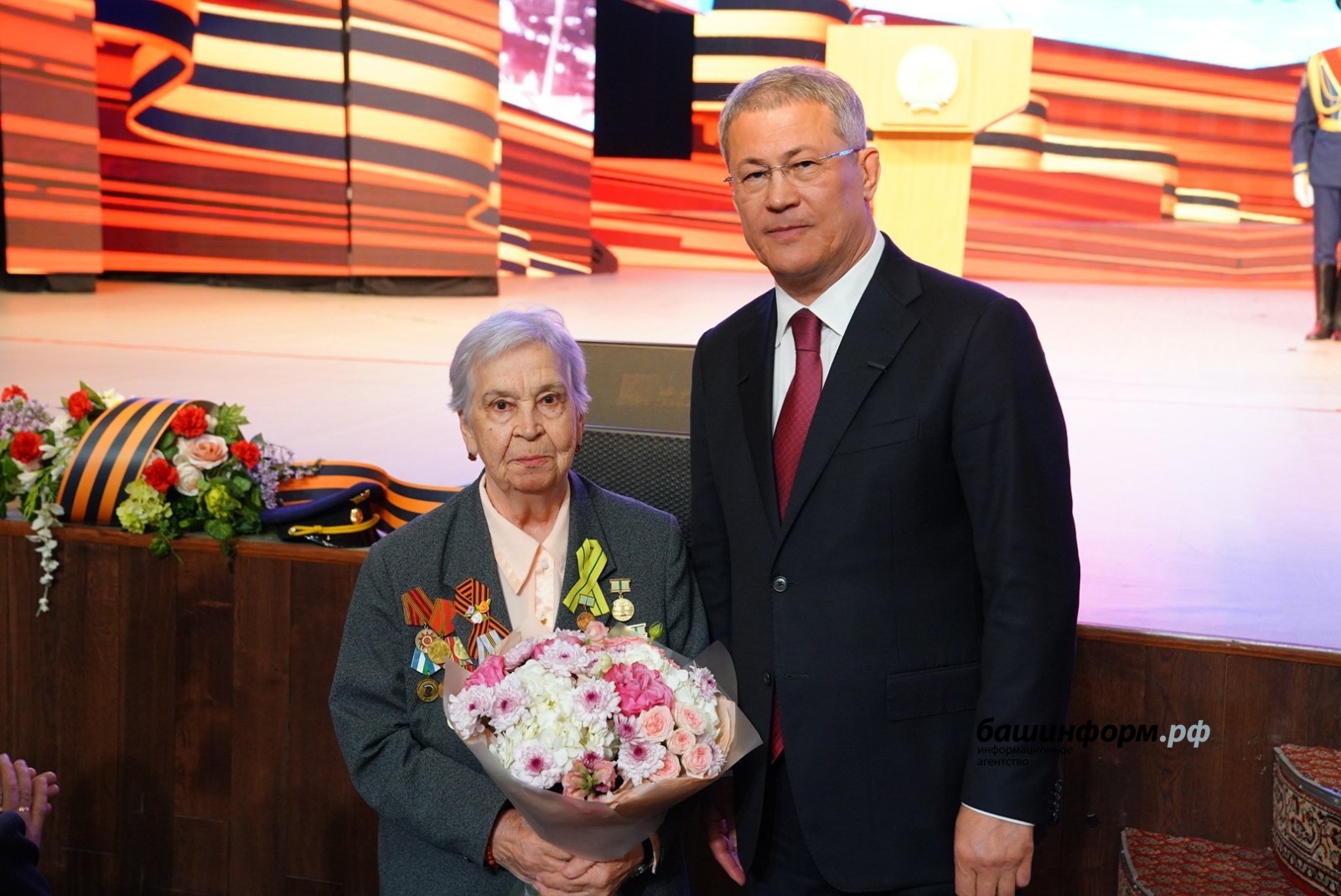 Олег Яровиков