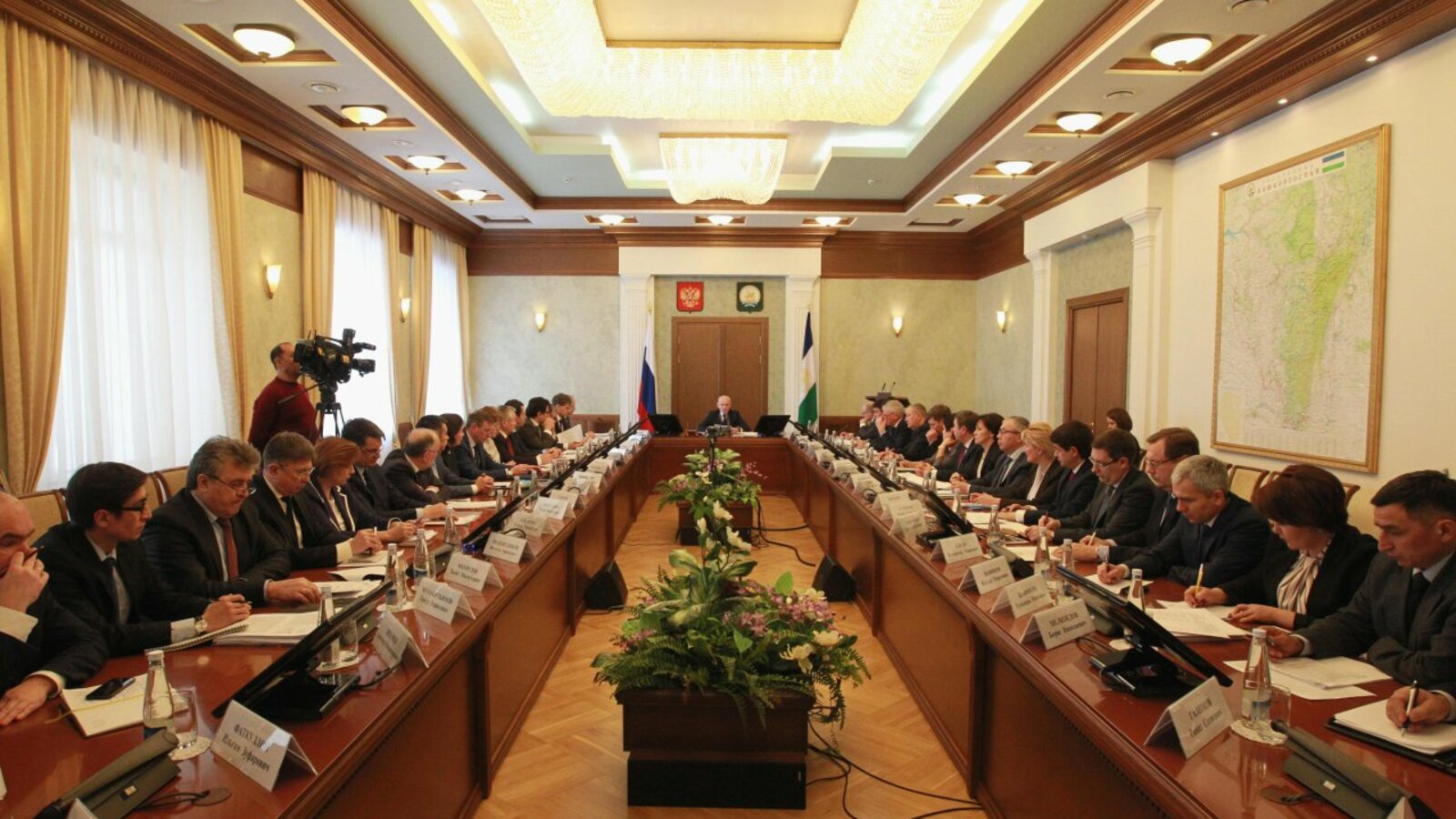 Олег Яровиков