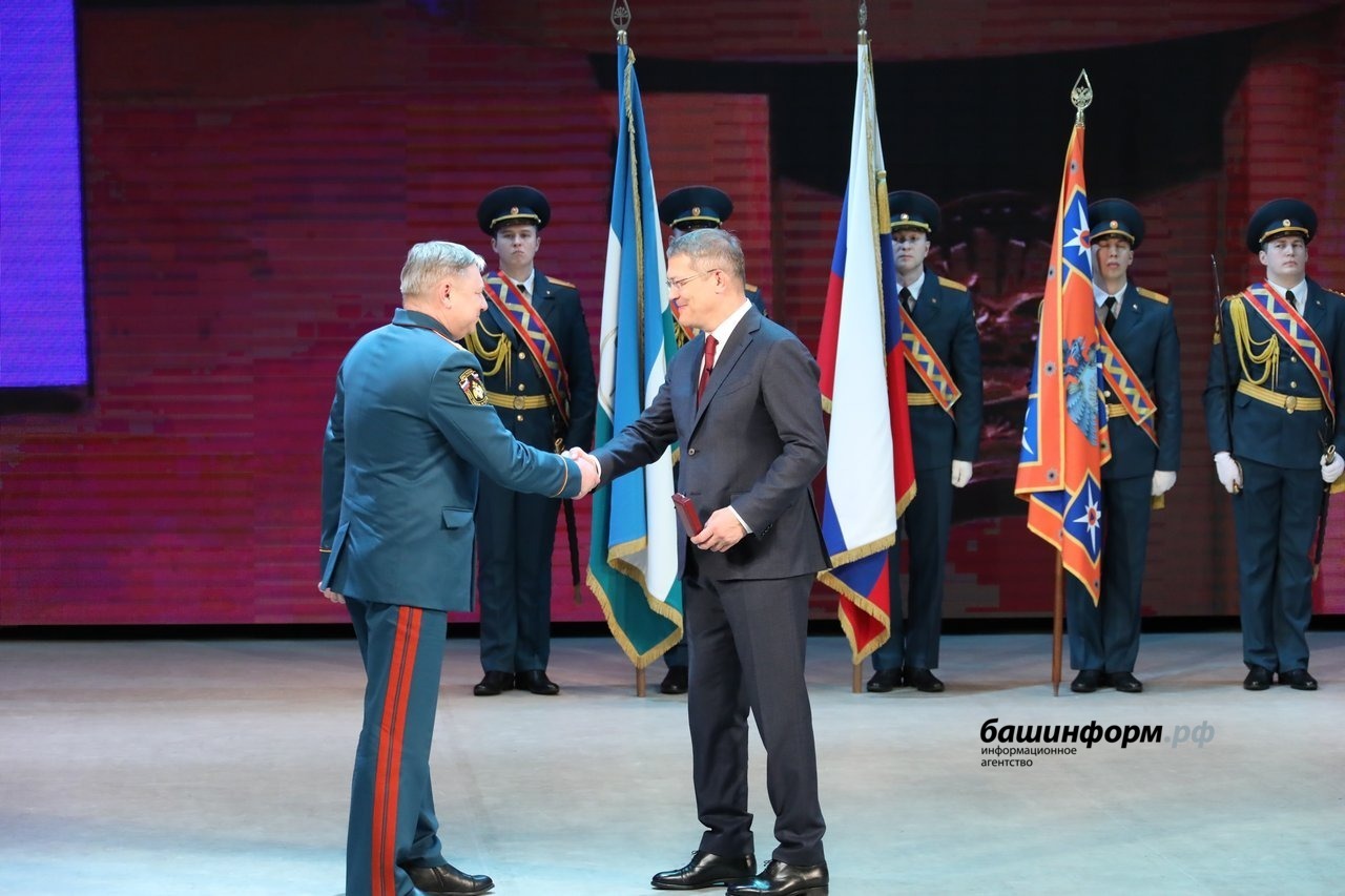 Валерий Шахов
