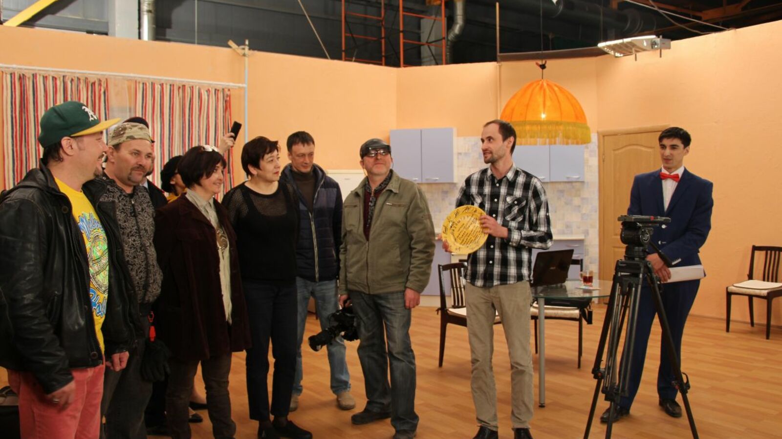 представлено съемочной группой