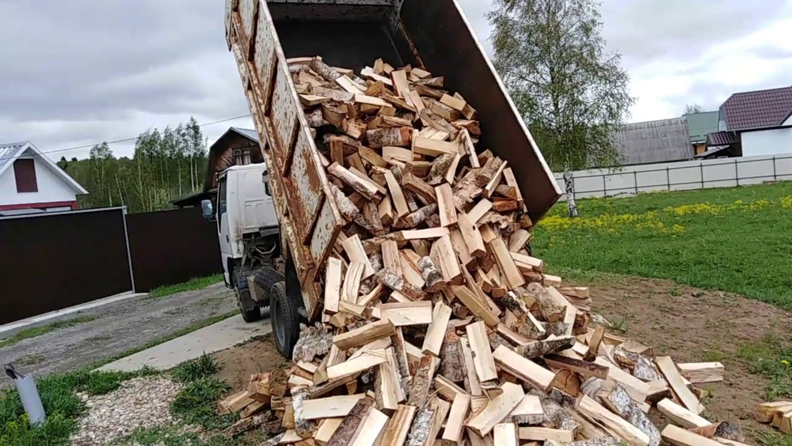 В Башкирии не всем семьям мобилизованных дрова привозят бесплатно