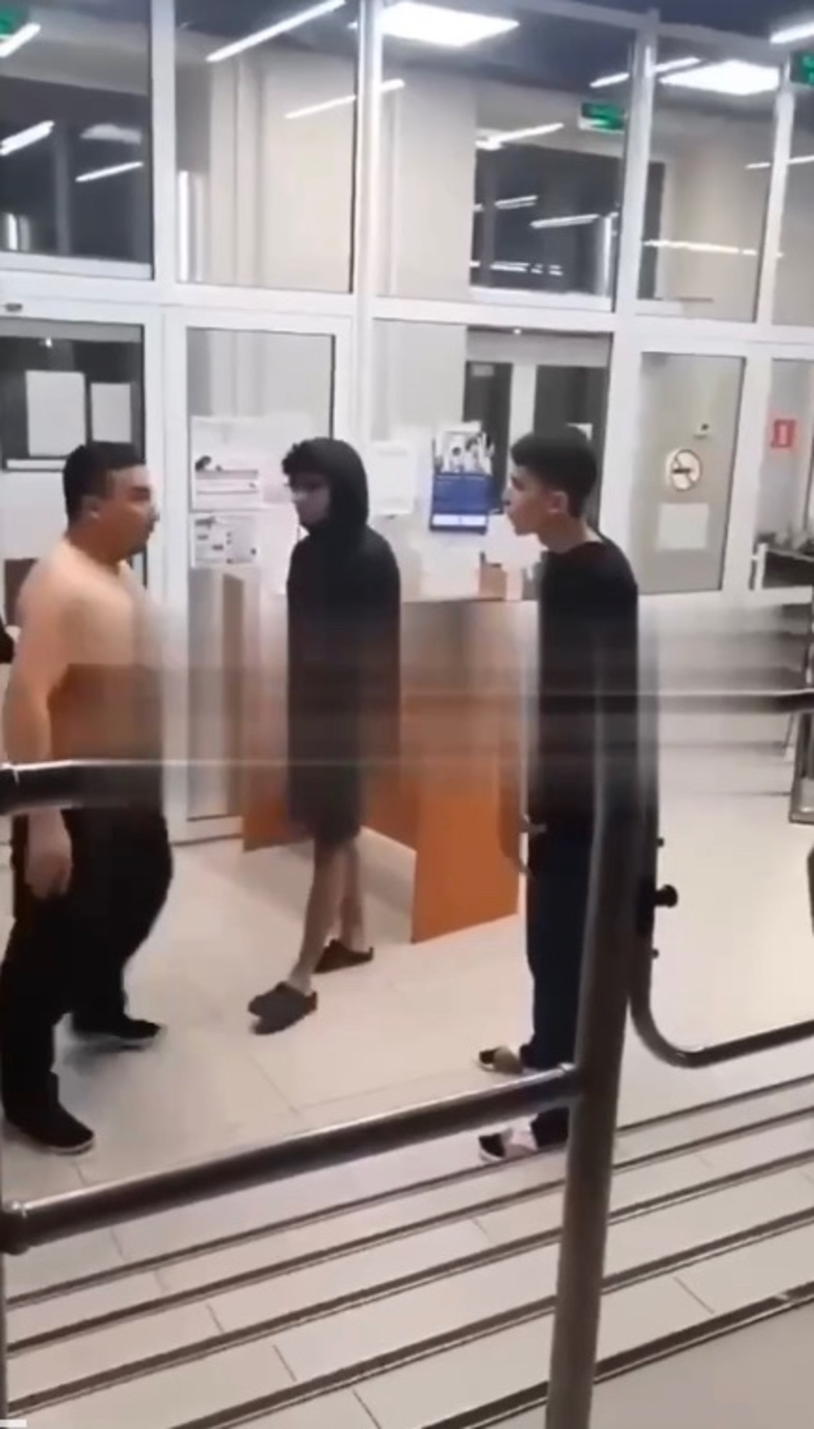 скриншот видео