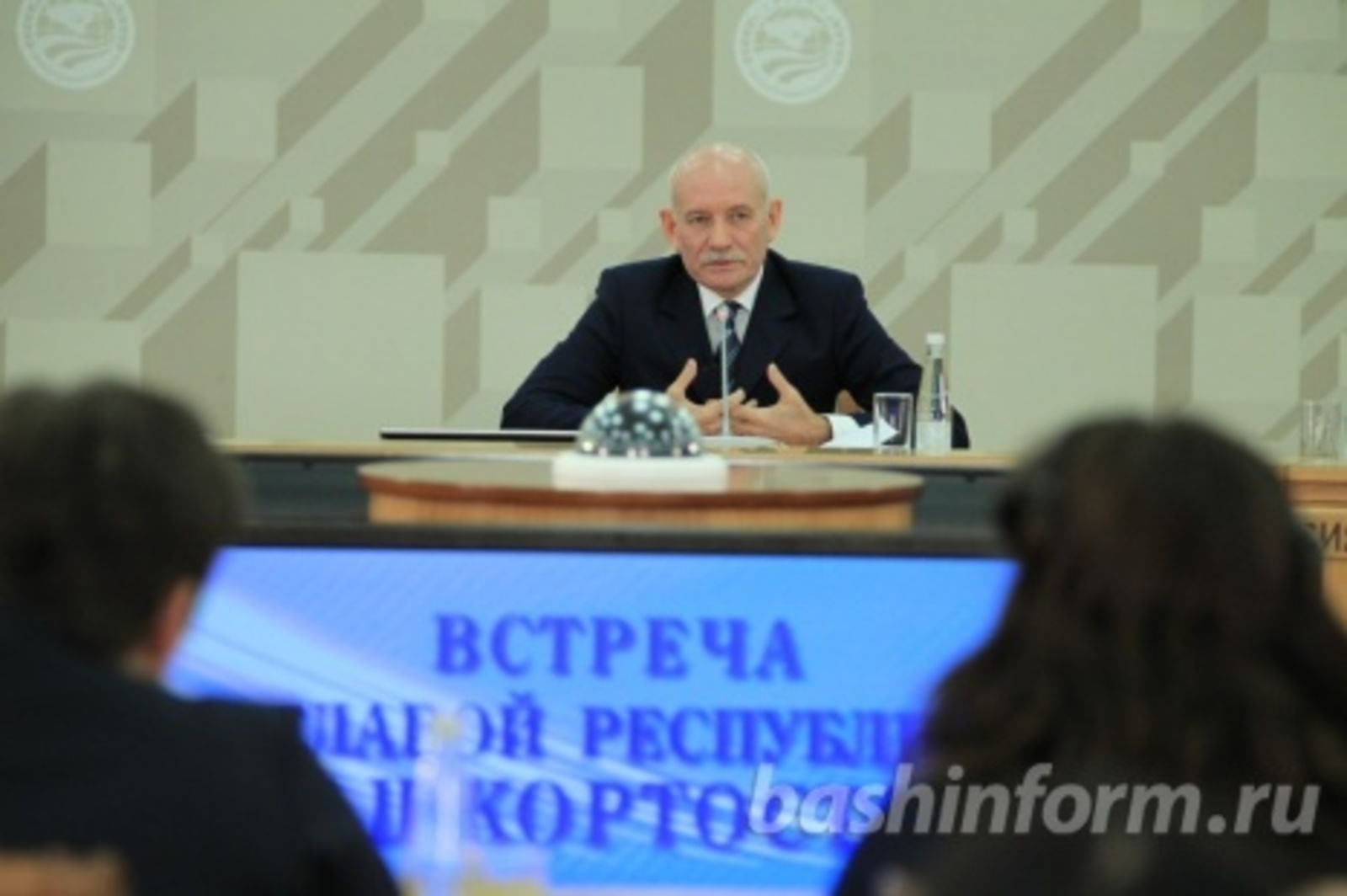 Олег Яровиков