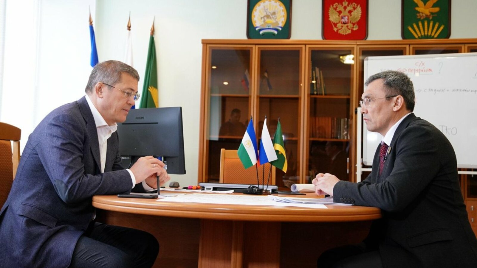 Олег Яровиков