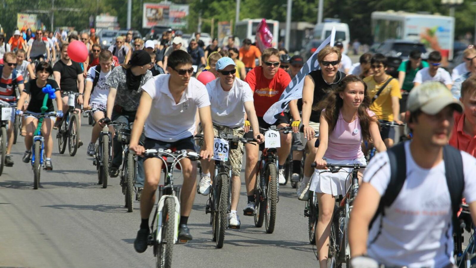 Андрей Старостин