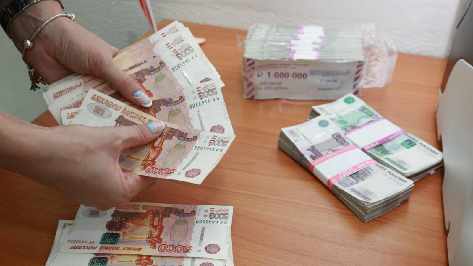 Олег Яровиков