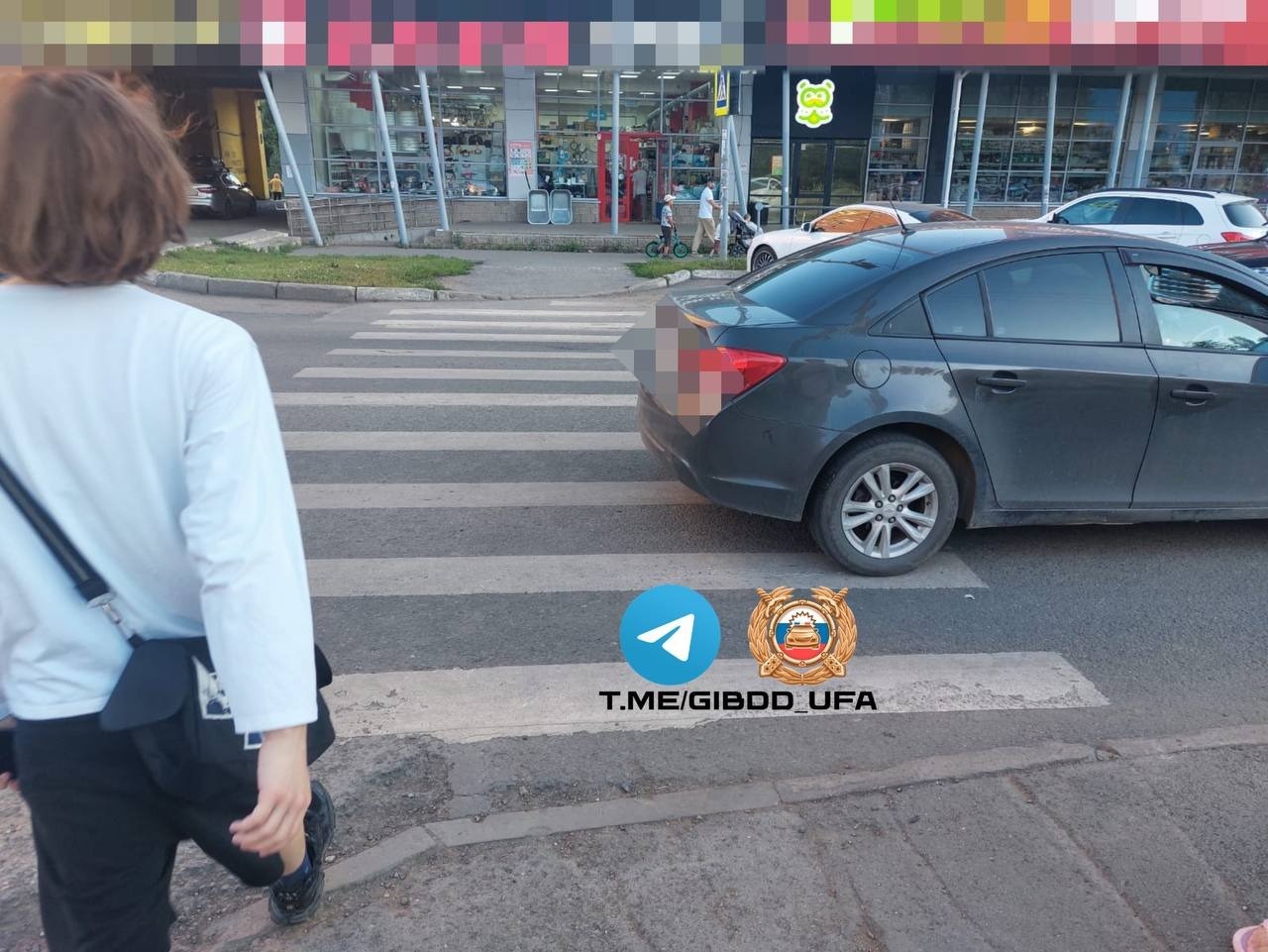 Бабушку с внуком сбили в Уфе на «зебре»