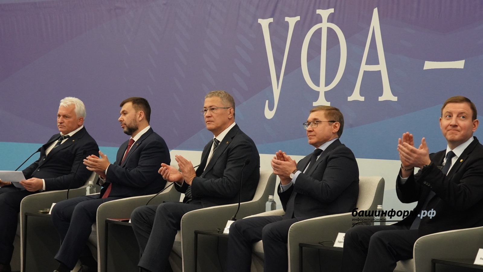 Олег  Яровиков