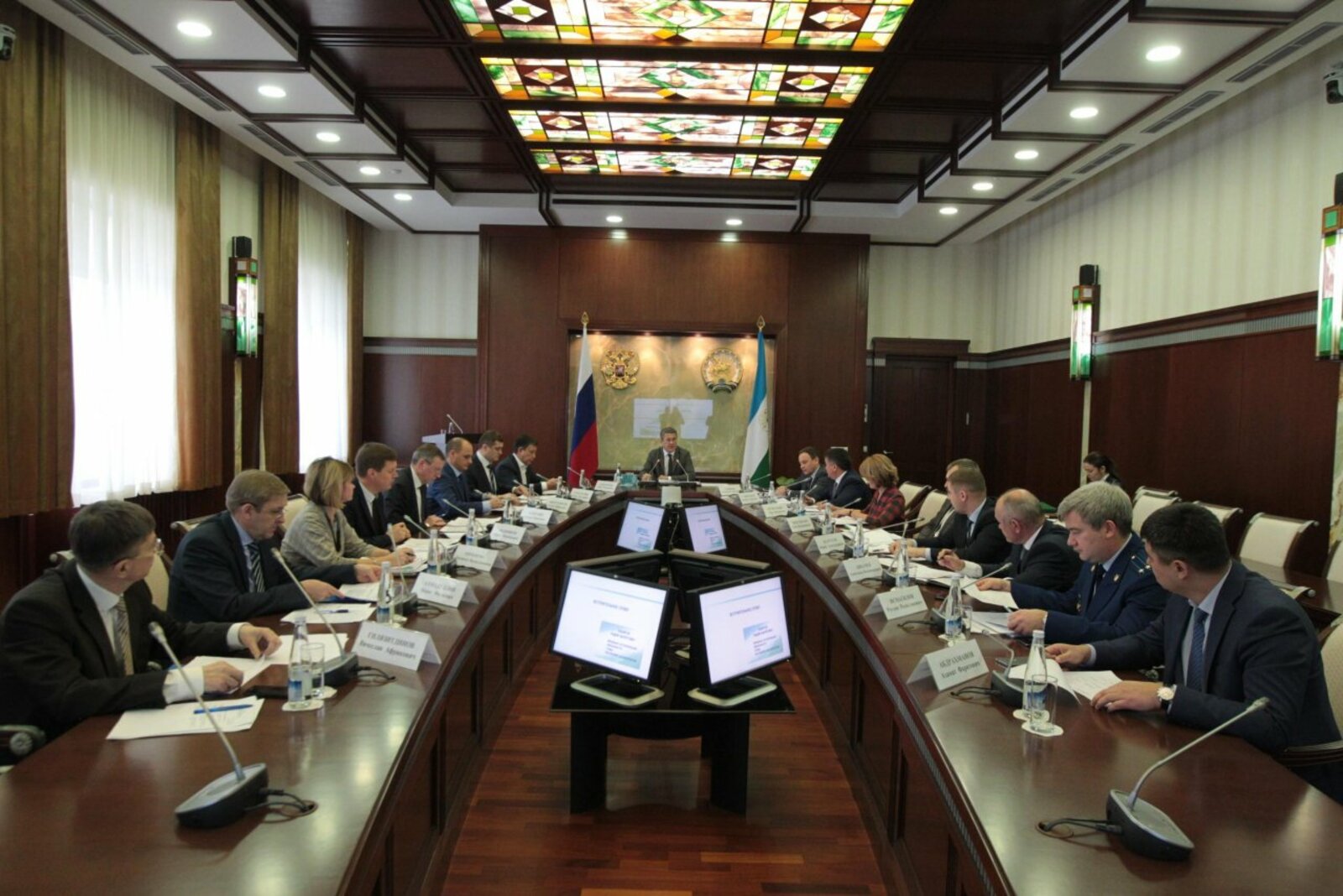 Олег Яровиков