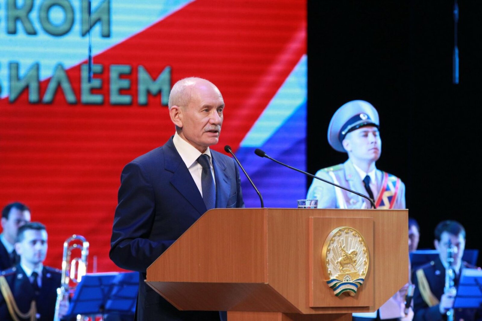 Олег Яровиков