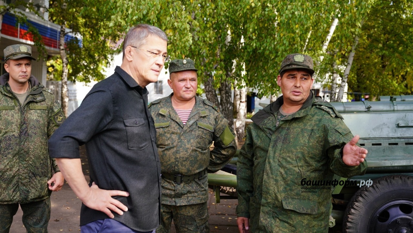 Радий Хабиров побывал на месте боевого слаживания в Саратовской области