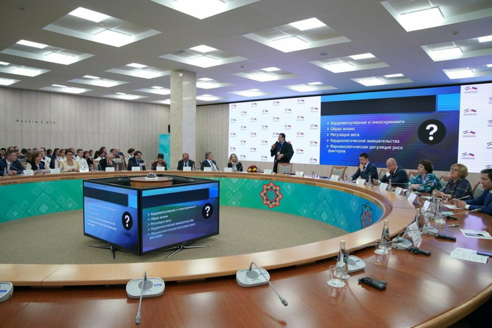 Олег Яровиков