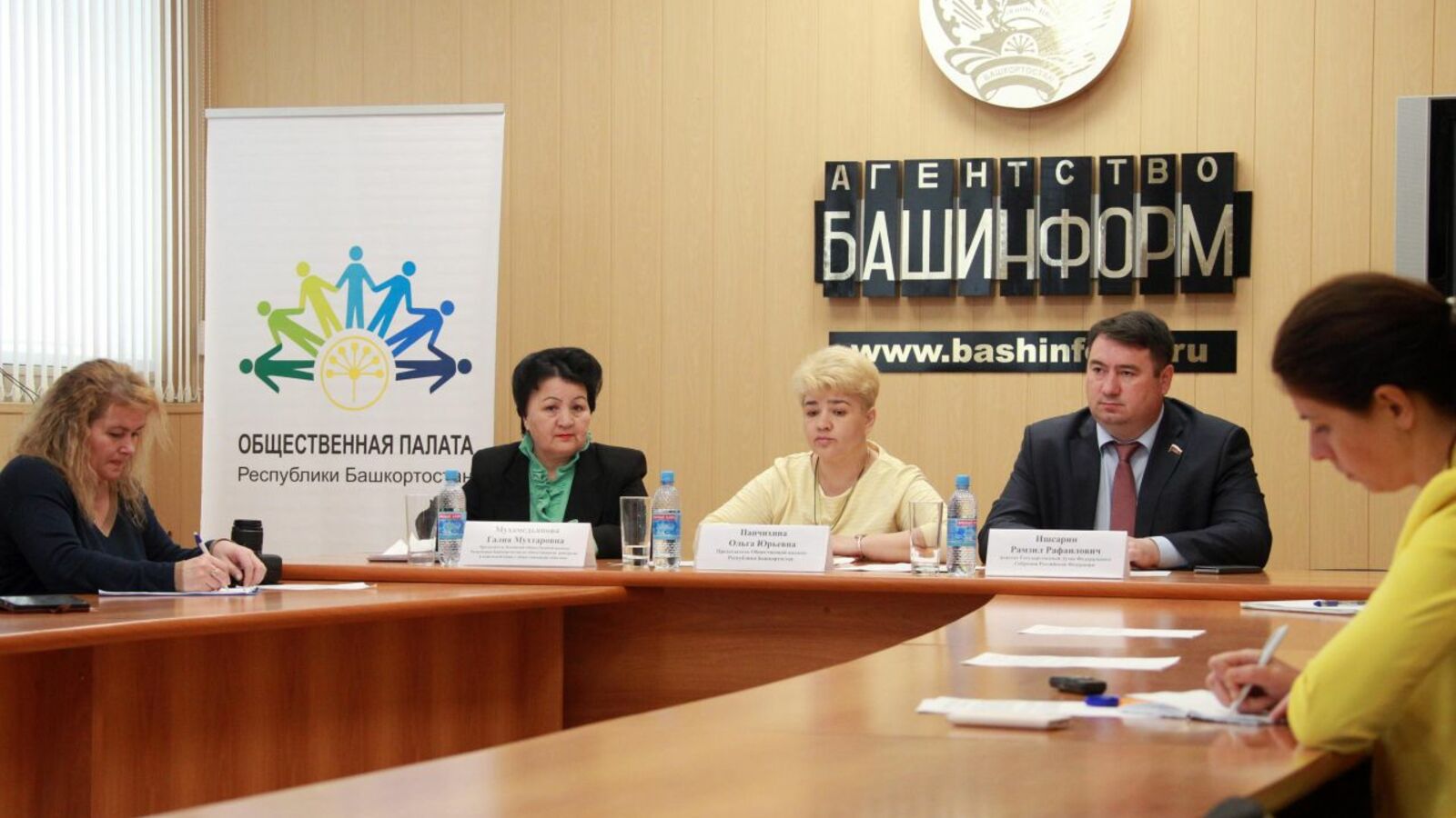 Олег Яровиков