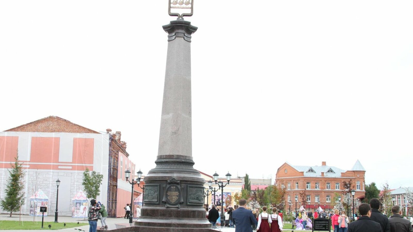 Олег Яровиков