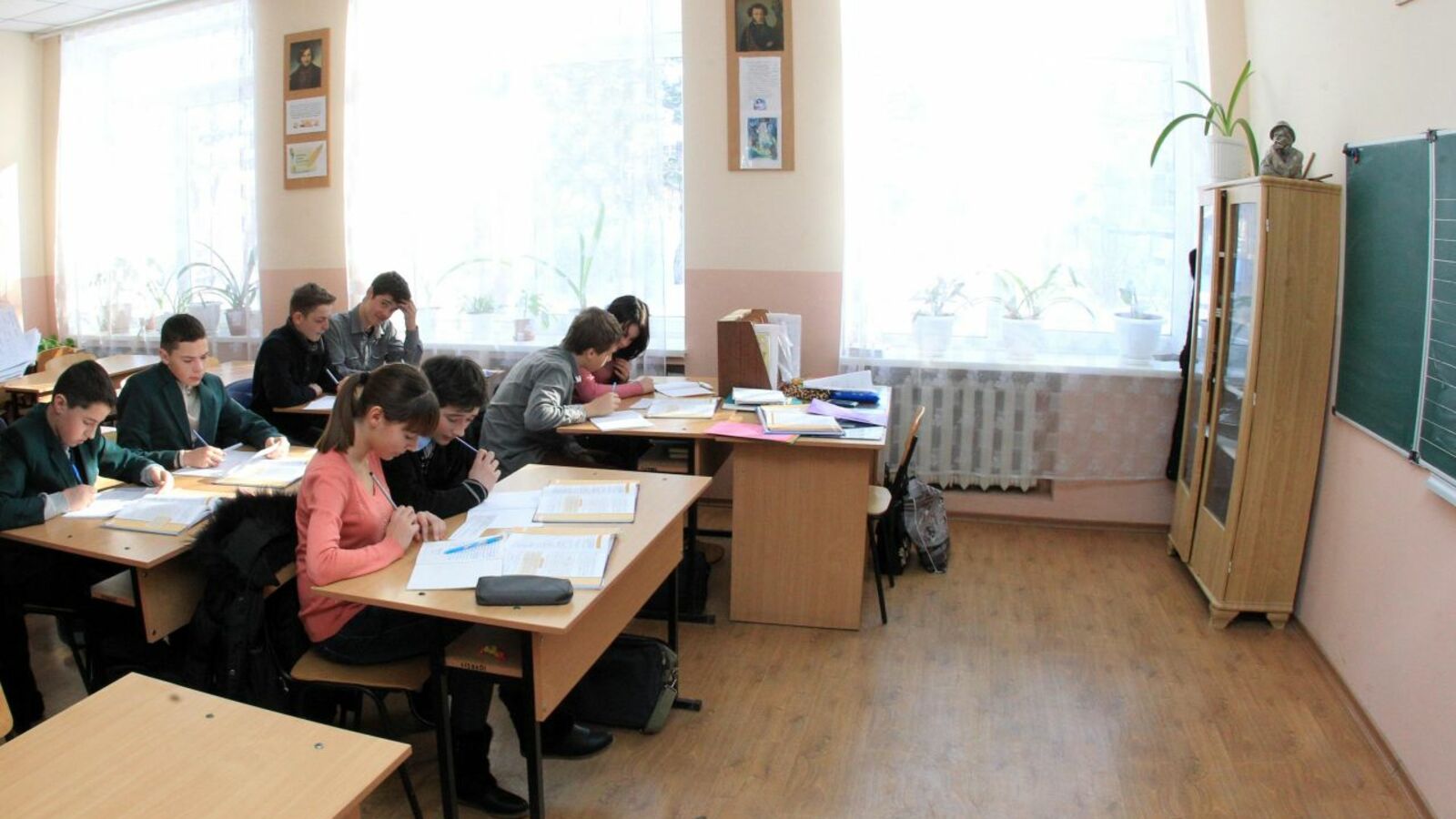 Олег Яровиков