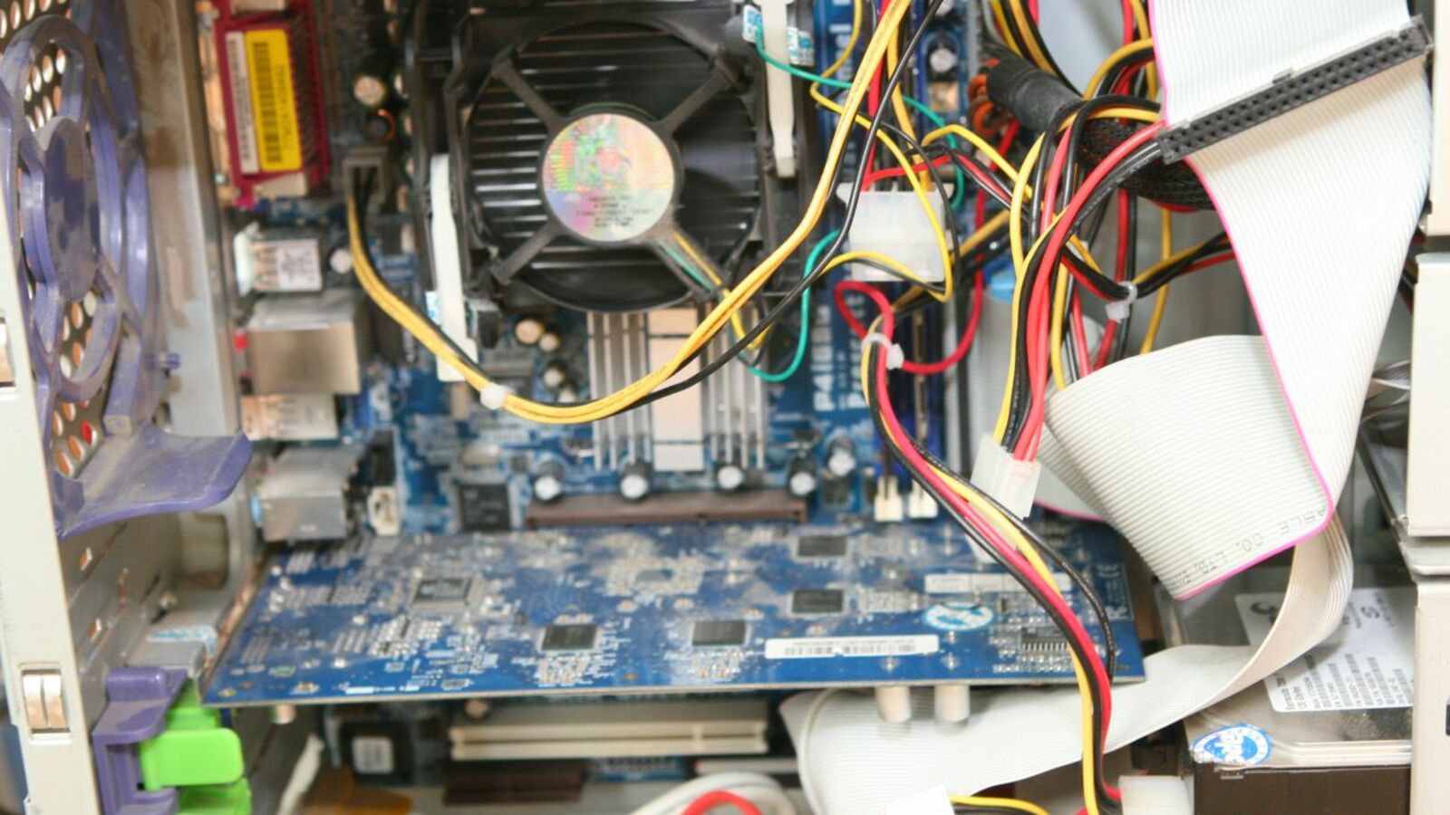 Андрей Старостин