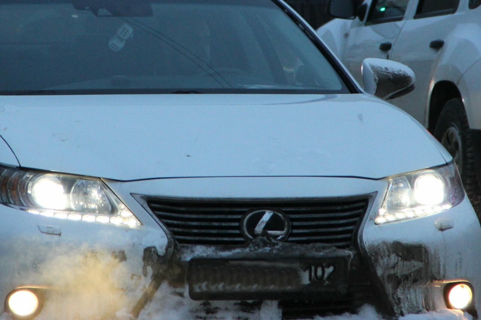 автор