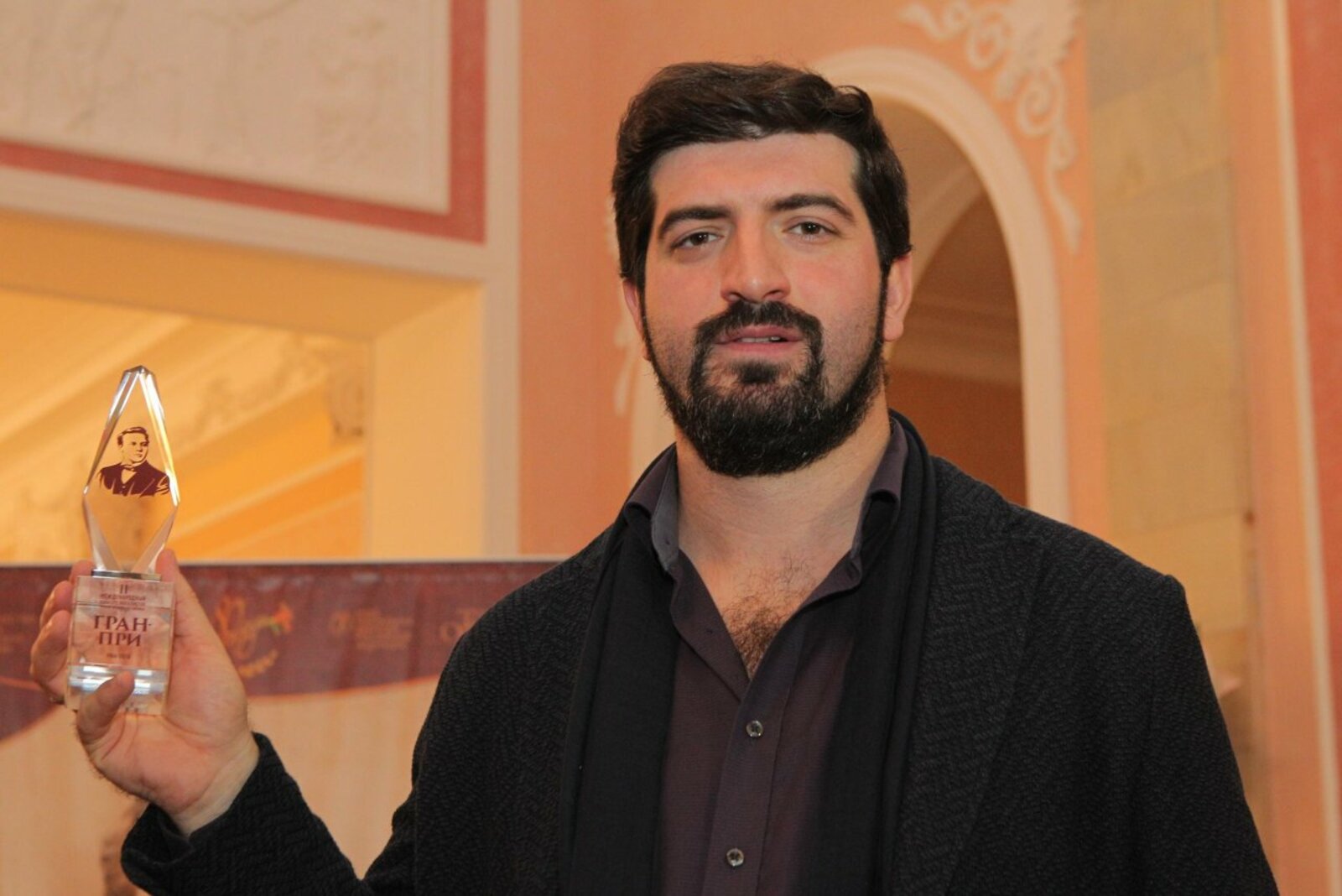 Олег Яровиков