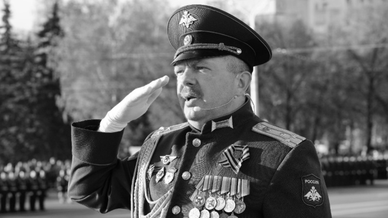 Олег Яровиков