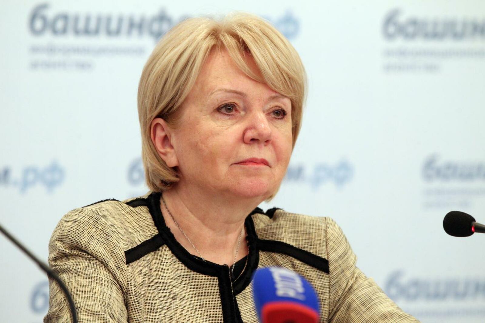 Олег Яровиков