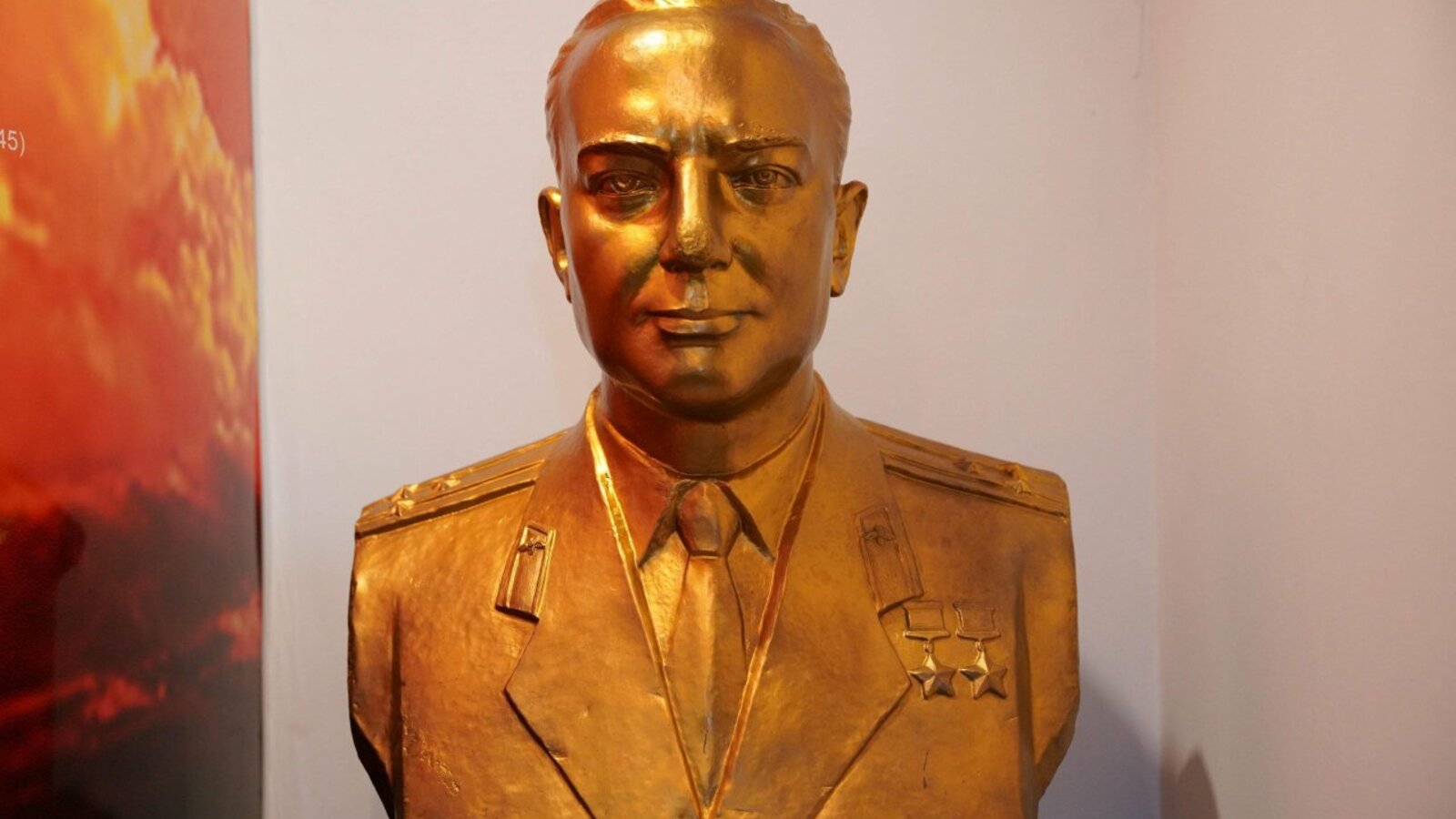 Олег Яровиков