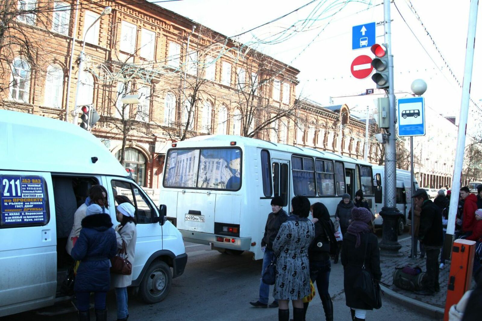 Олег Яровиков