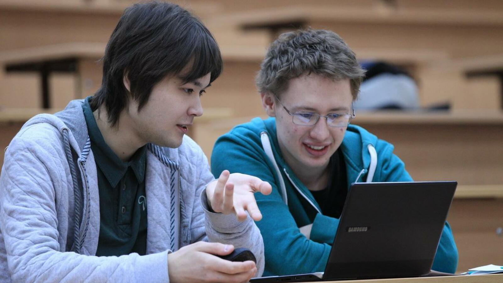 Олег Яровиков