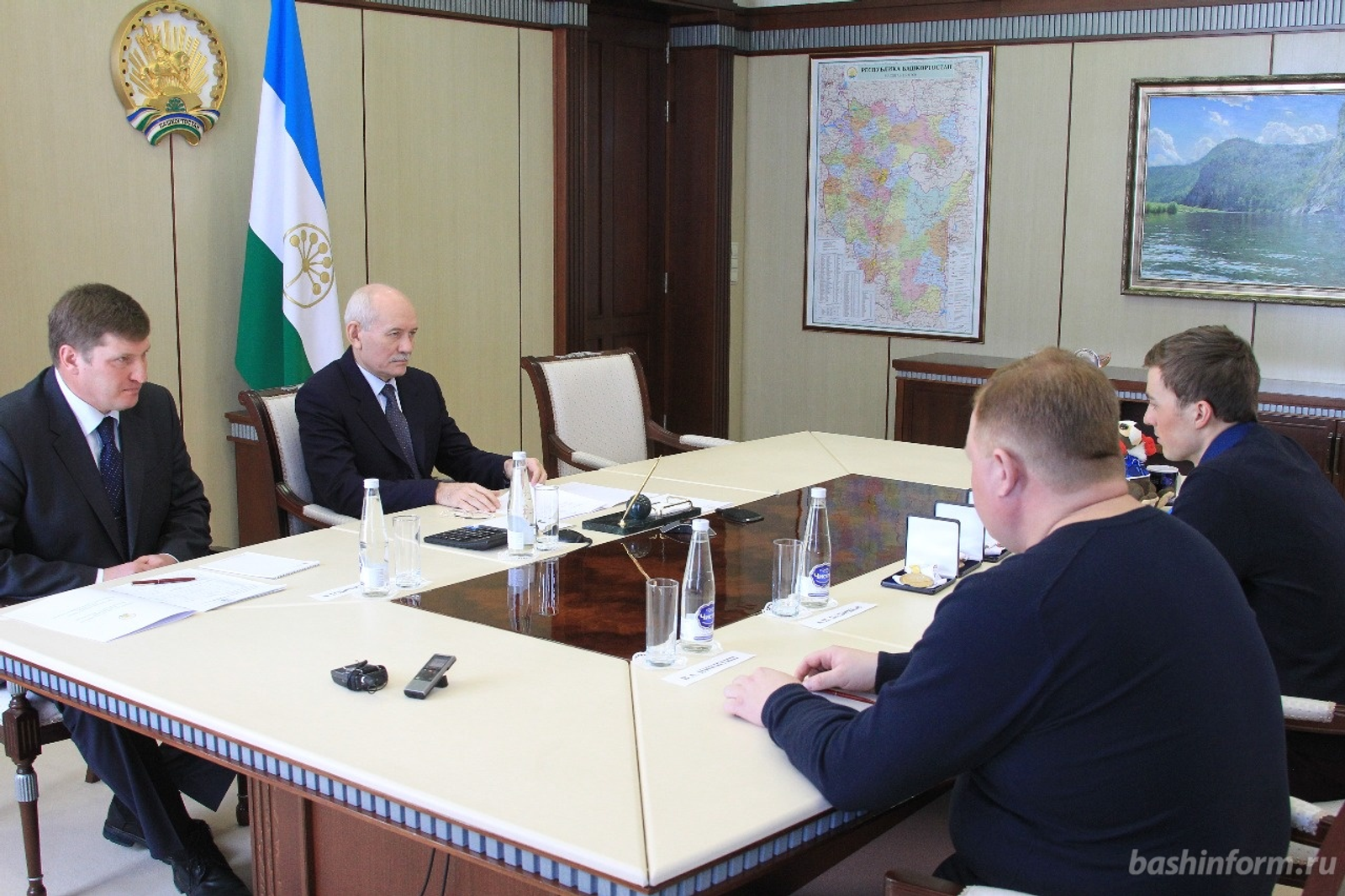 Олег Яровиков