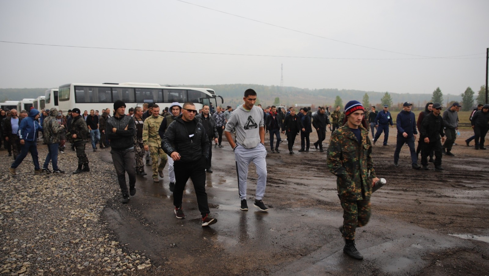 Для отдыха по дороге на границе Башкирии открыли пункт для встречи воинов