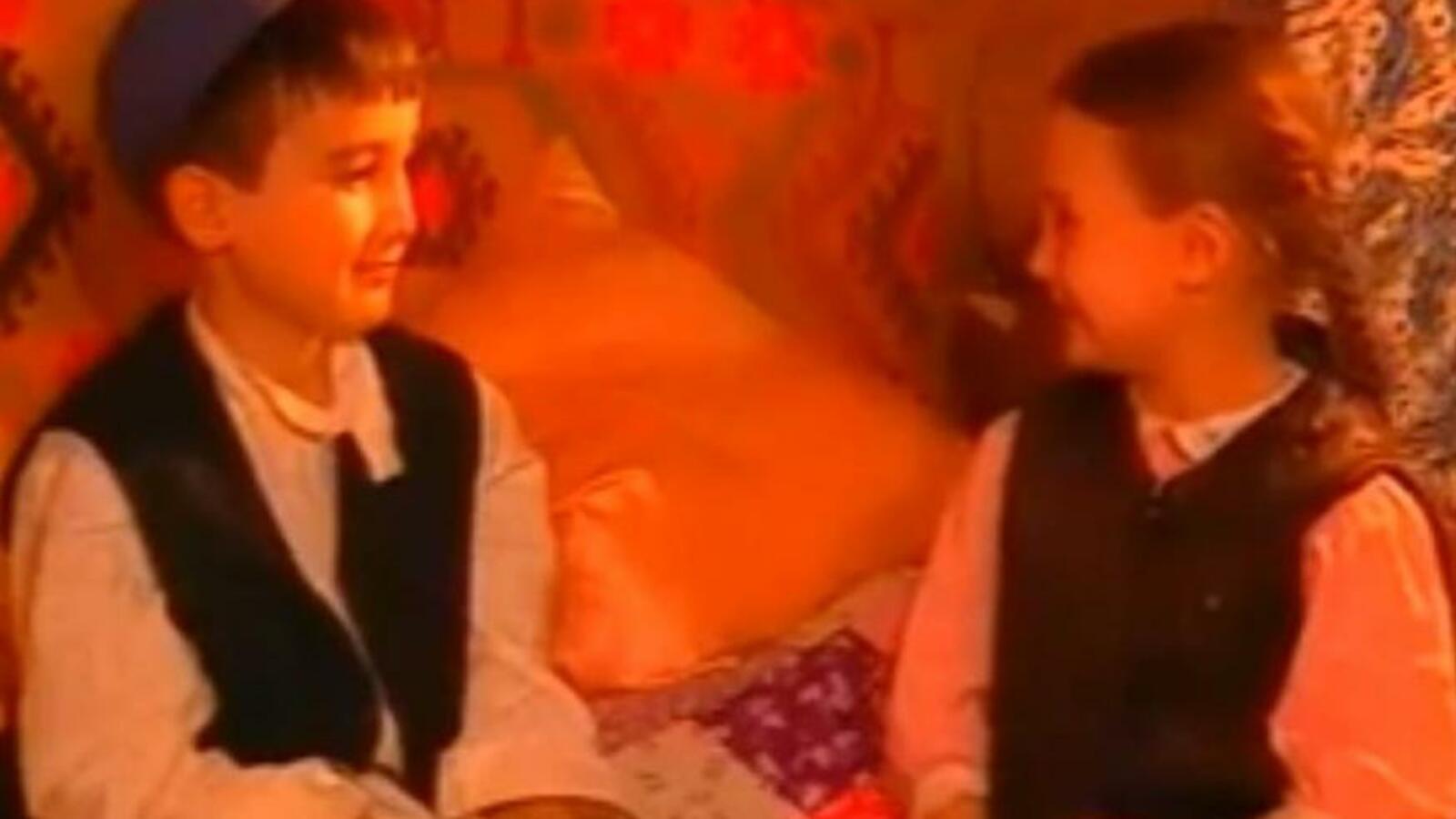 скриншот из фильма «Радость нашего дома» ТРС «Тамыр» 2002 г.