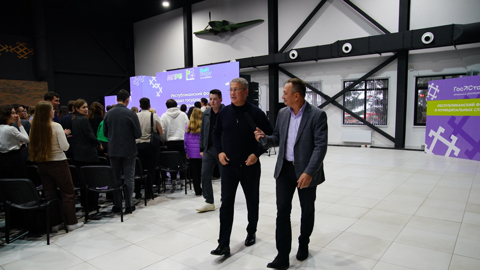 Олег Яровиков