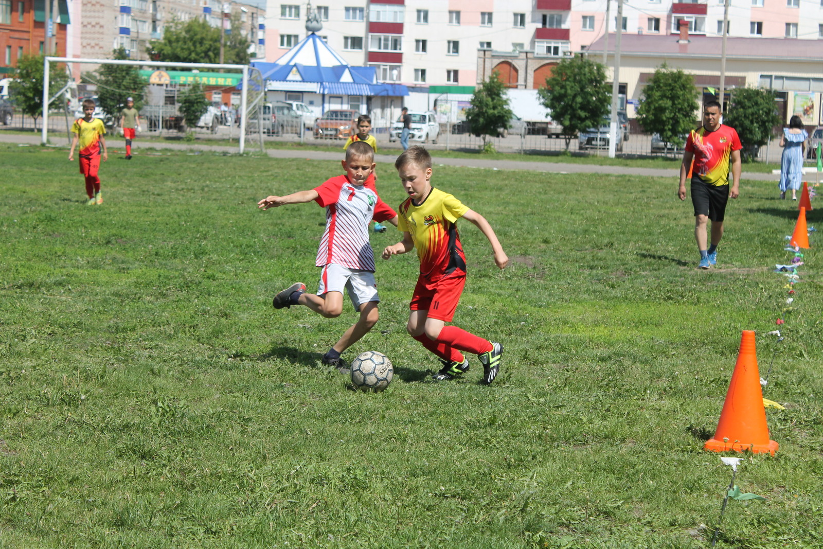 В Янауле прошел праздник детского футбола