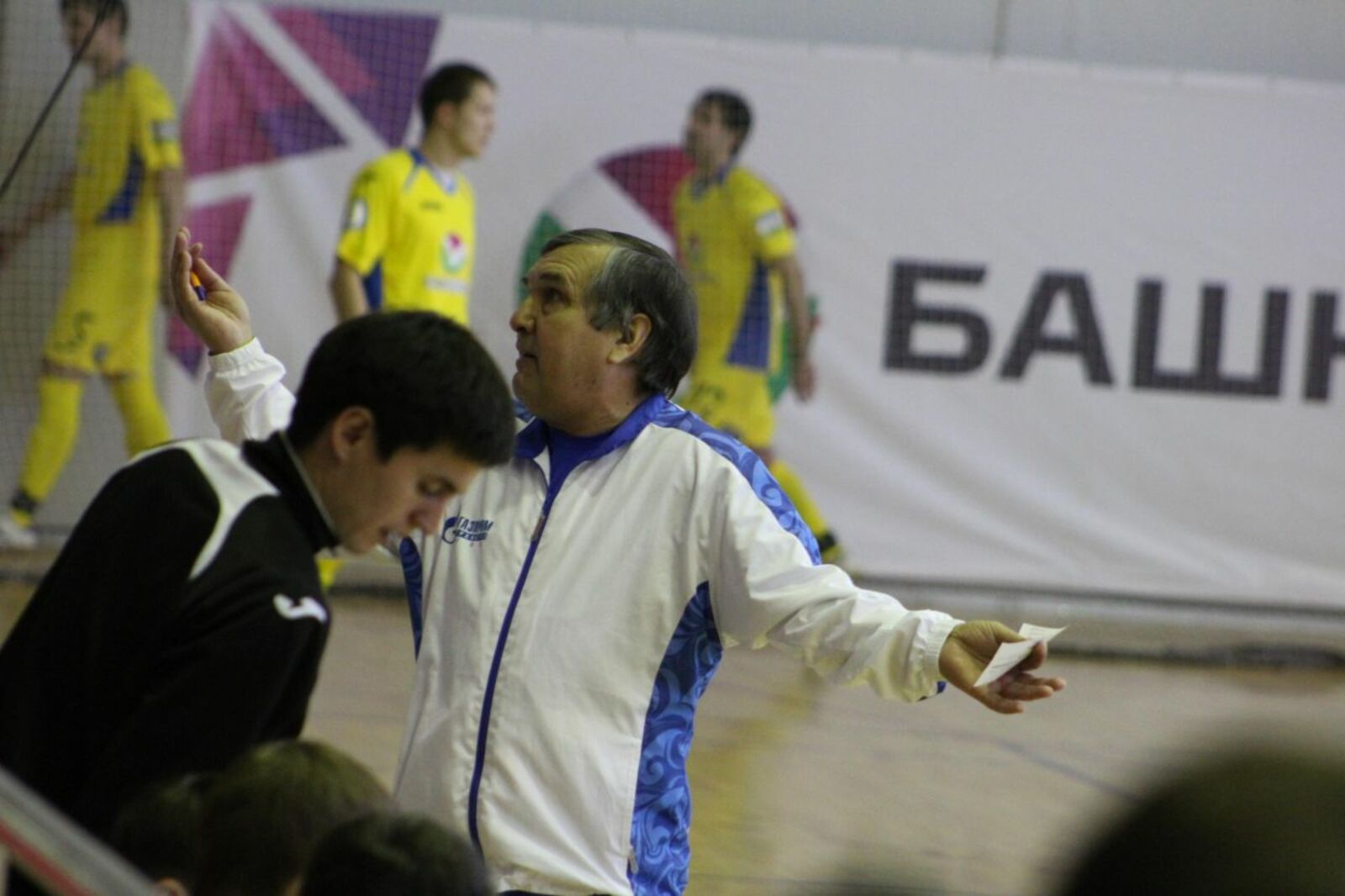 Дмитрий Слезин