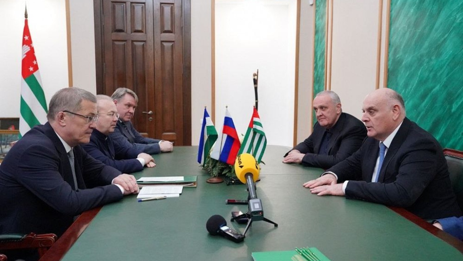 соцсети Андрея Назарова