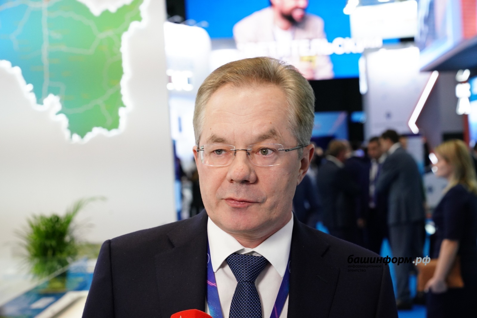 Олег Яровиков