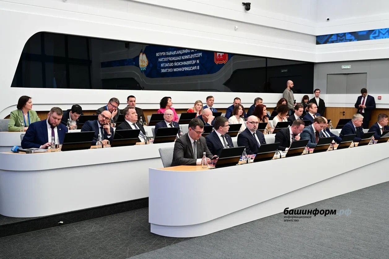 Азат Мухамедьянов  пресс-служба Главы РБ