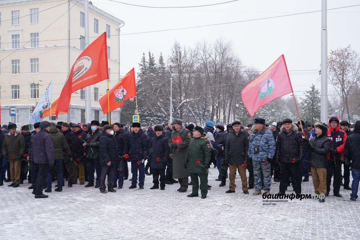 Олег Яровиков