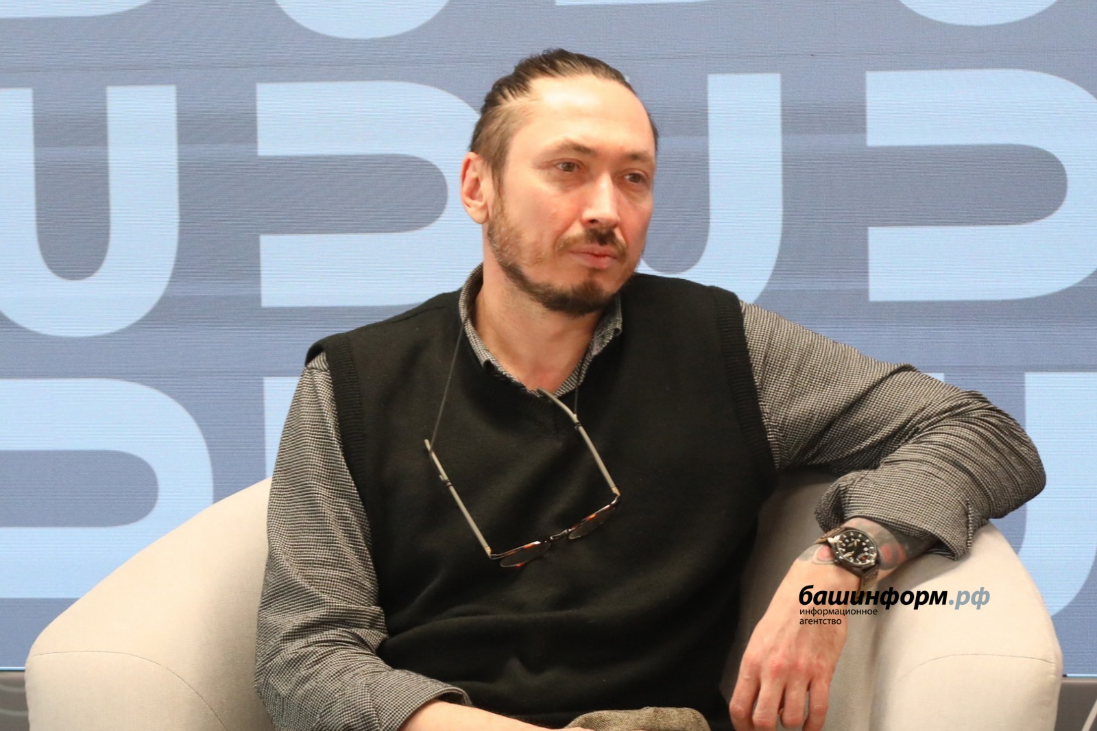 ИА «Башинформ» Антон Писарев, герой проекта «Счастье - это вместе».