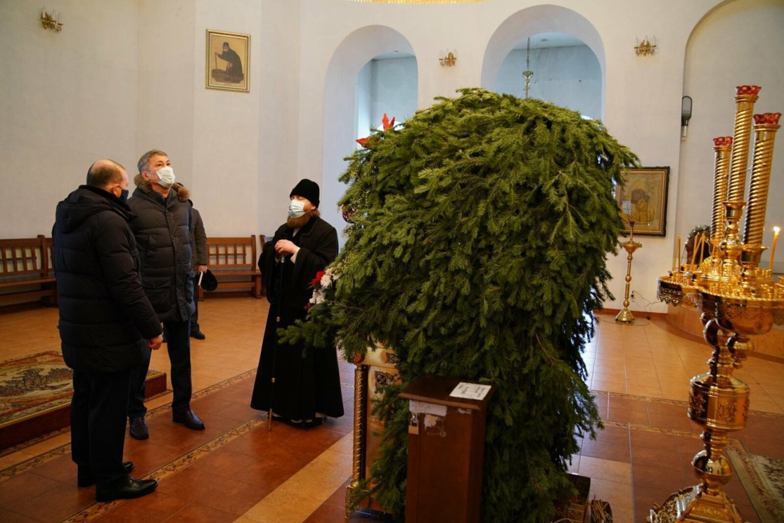 Олег Яровиков